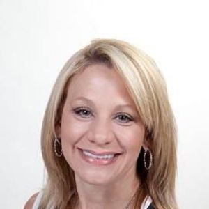 Meet your Posher, Joely